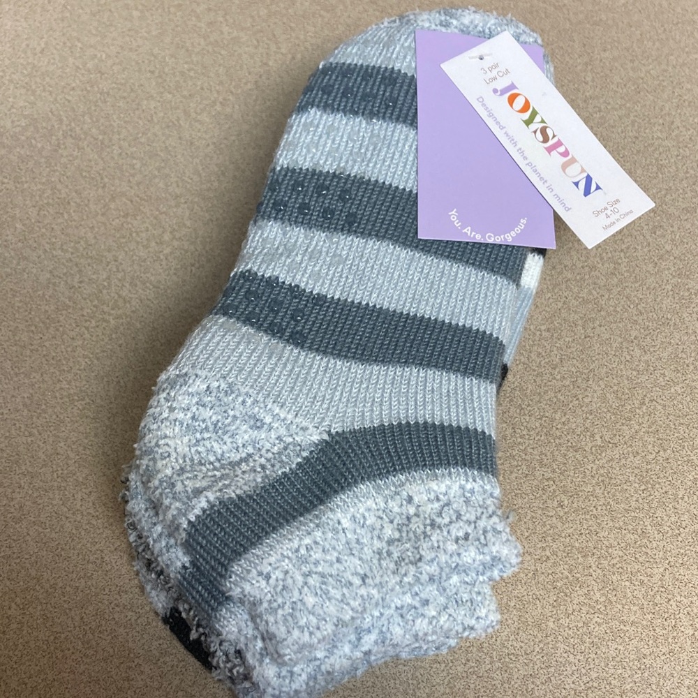 Joyspun Women's Gray Striped Socks - Picture 1 of 7